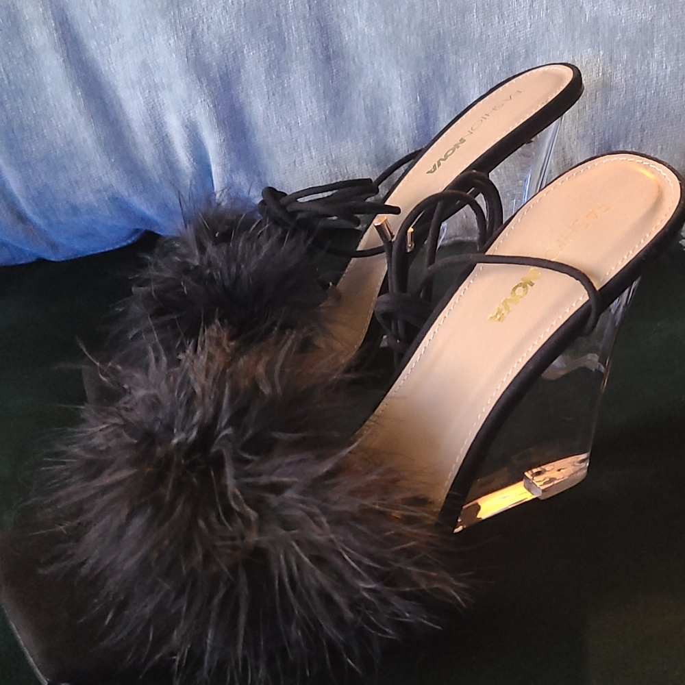 Cute and Sexy Fury Wedge